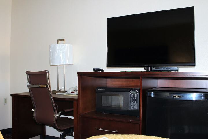 Room 26 of 48