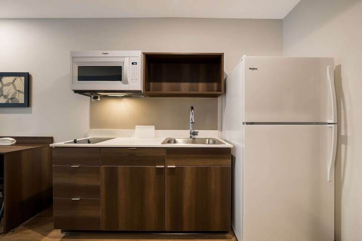Room 13 of 24