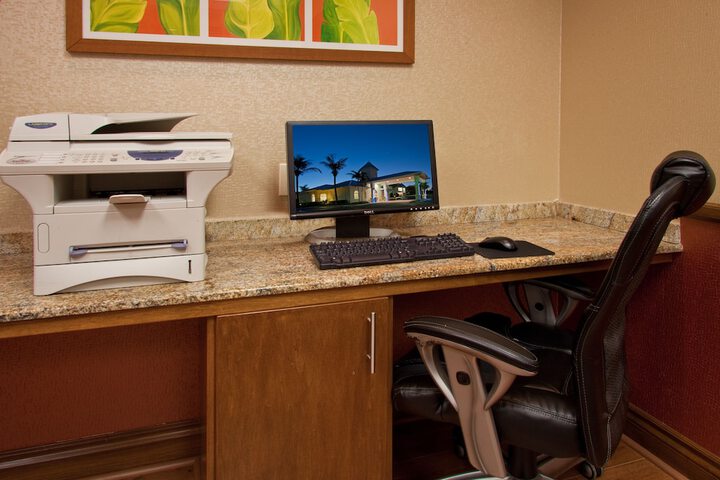 Holiday Inn Express North Palm Beach-Oceanview by IHG