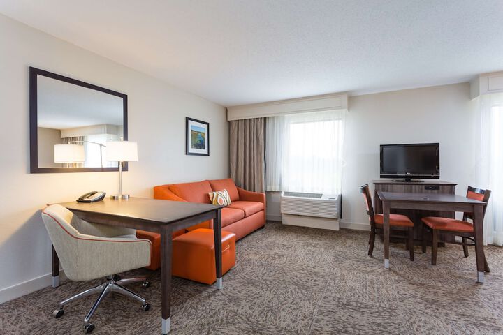Room 16 of 42