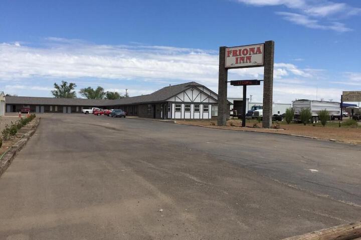 Friona Inn