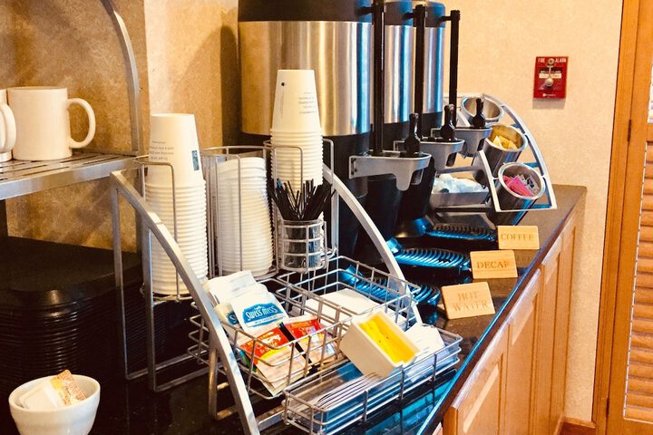 Breakfast/Coffee Service 67 of 78
