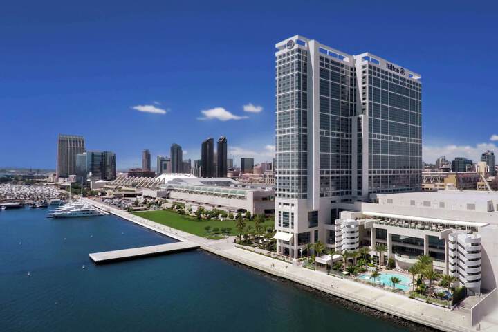 Hilton San Diego Bayfront