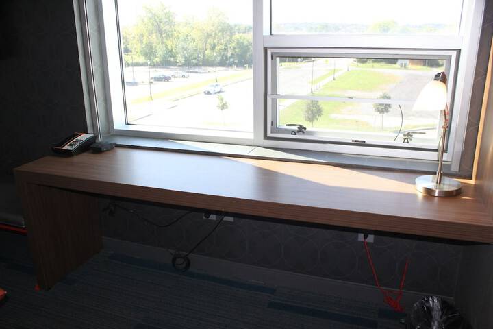 Room 65 of 110