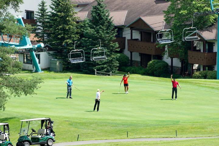 Golf 49 of 65