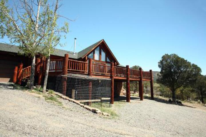 County Road House 146846