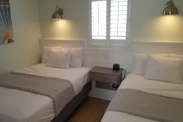 Room 21 of 48