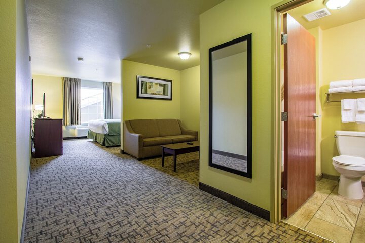 Room 15 of 49