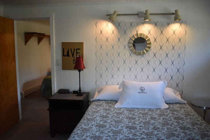 Room 16 of 23