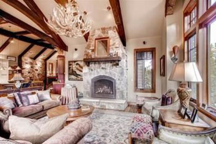Moose Lodge Highlands Area by Pinnacle Lodging