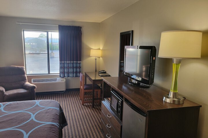 Room 31 of 33