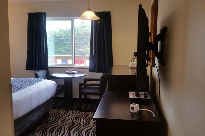 Room 15 of 41