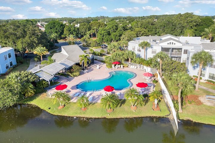 Luxury House - Sleeps 8 Golf Disney Family Fun