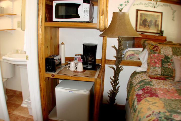 Room 25 of 84