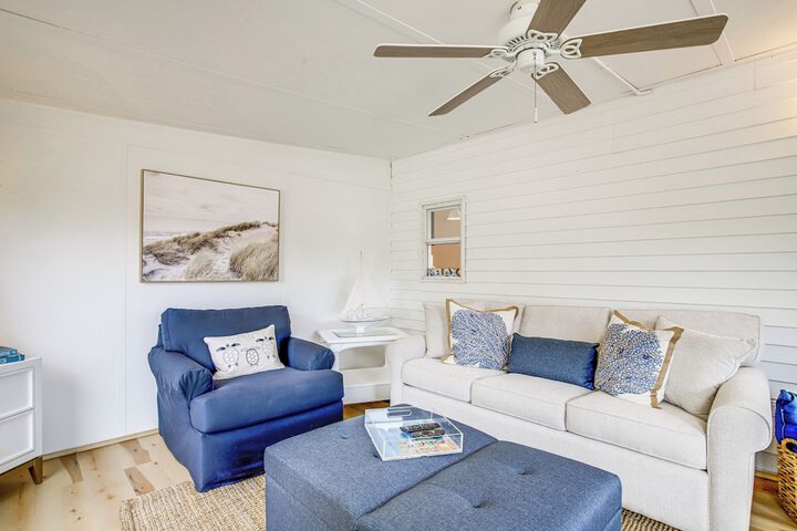 Patio Pool Access! Coastal Ocean Pines Cottage