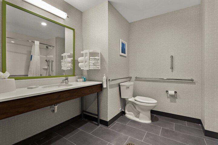 Room 20 of 61