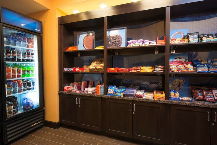 Hampton Inn & Suites Bismarck Northwest