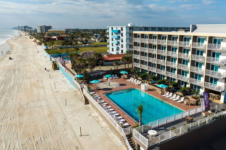 Hotel 14 of 85