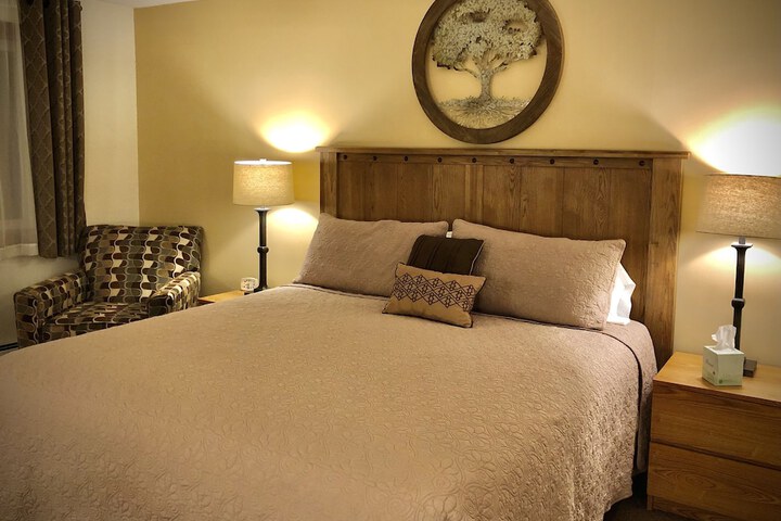 Room 43 of 50