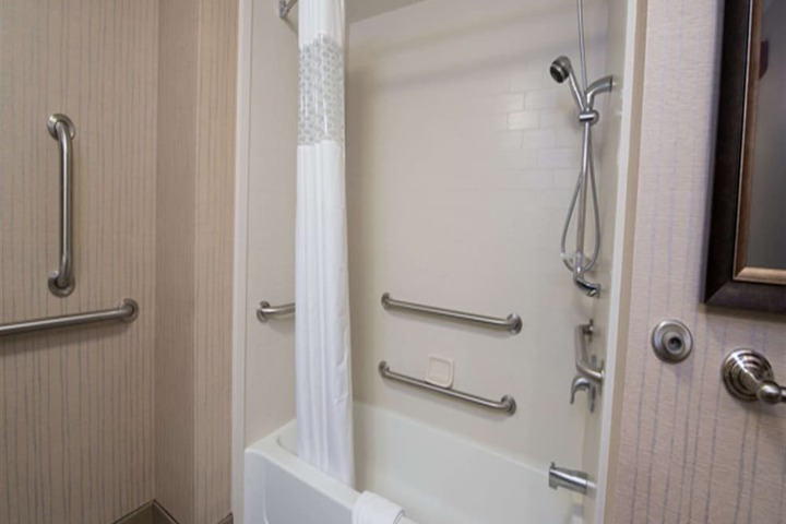 Hampton Inn & Suites Bismarck Northwest