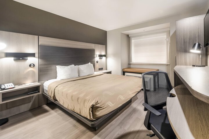 Quality Inn & Suites North Mesquite I-30