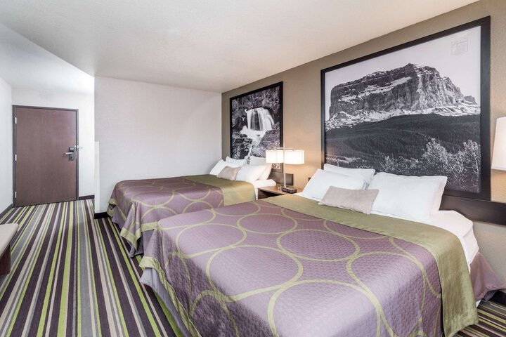 Room 14 of 20