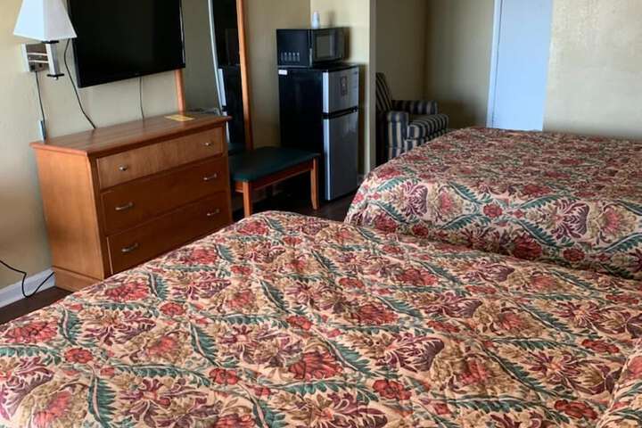 Room 22 of 28
