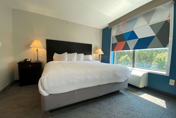 Room 41 of 63