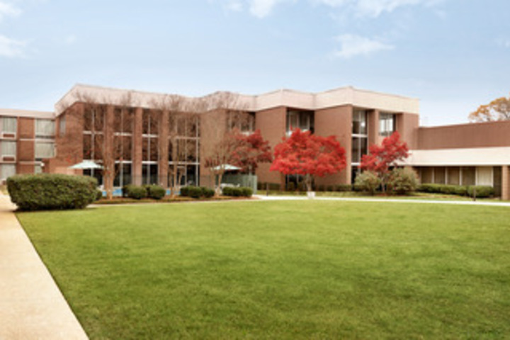 Emerald River Hotel