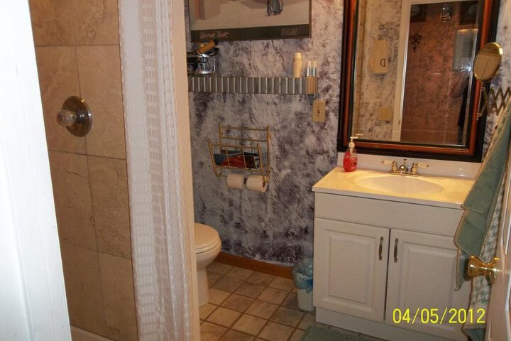 DUMPLIN PATCH BED & BREAKFAST