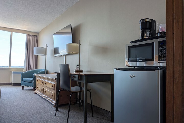 Confederation Place - Hotel