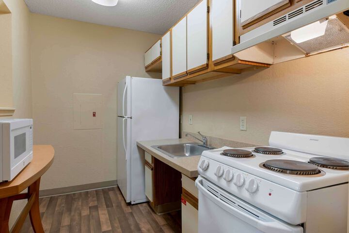 Studio 6 Extended Stay Fairfield OH - Cincinnati