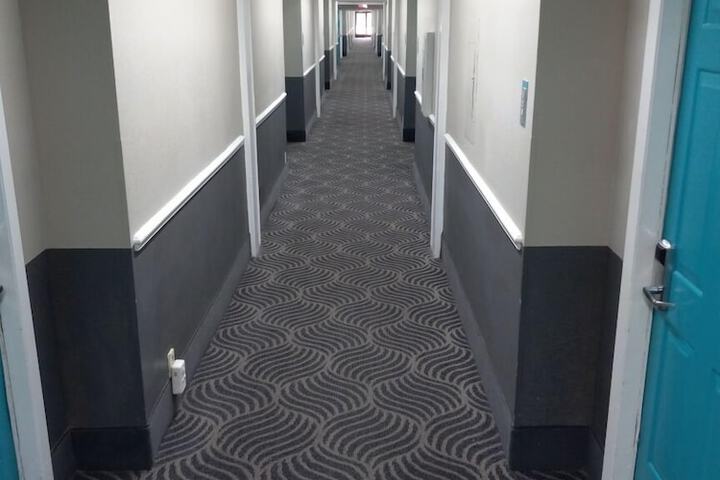 Ballroom/Hall 41 of 44