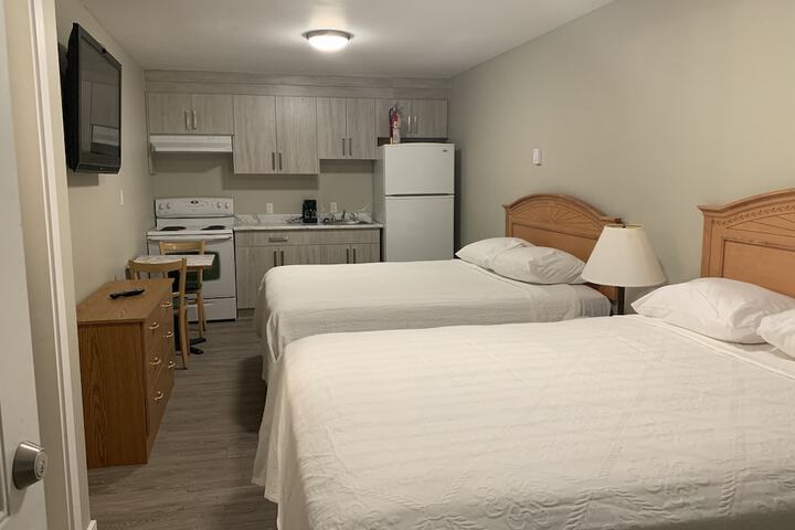 Room 11 of 17