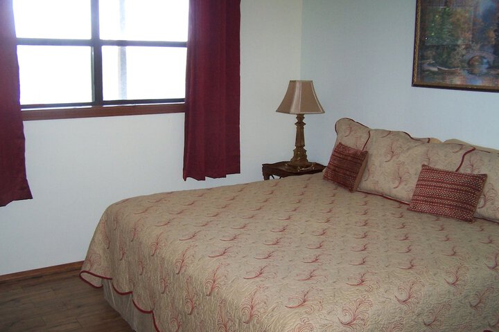Room 40 of 53