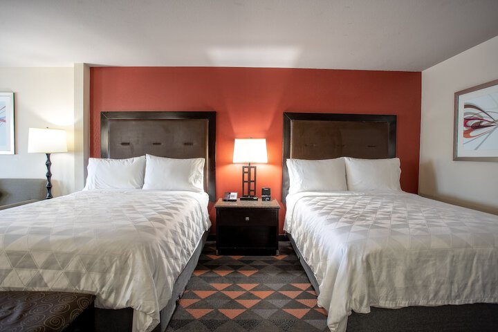 Room 40 of 89