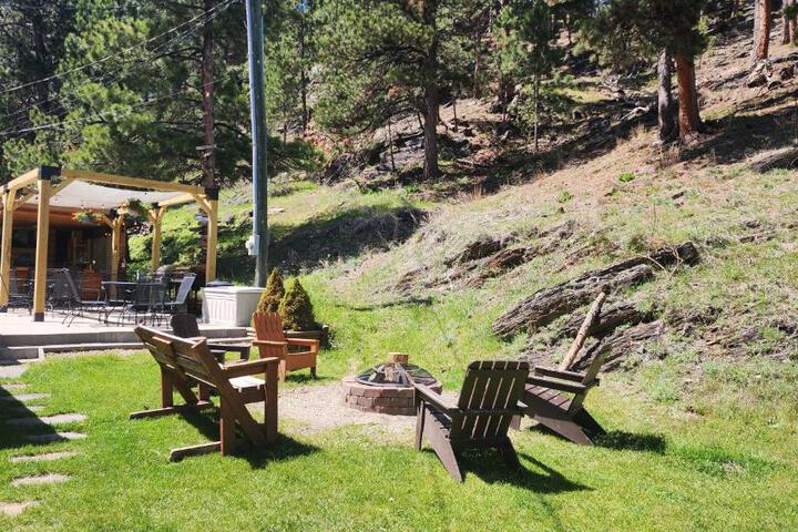 Allen Gulch Cabins