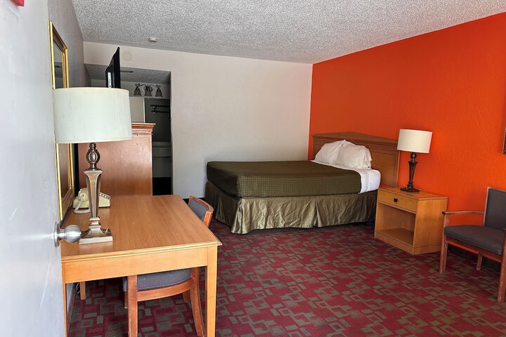 Gateway Lodge