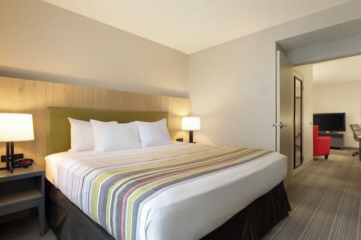 Country Inn & Suites by Radisson Champaign North, IL