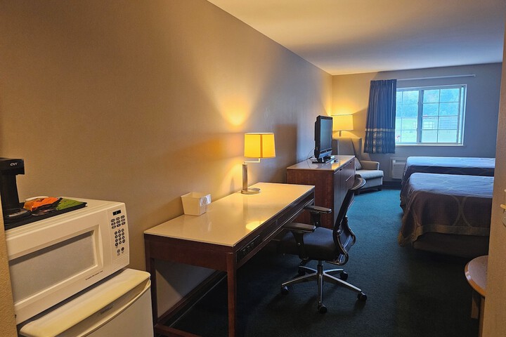 Room 41 of 49