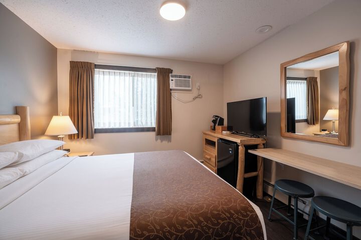 Swiss Chalet Motel