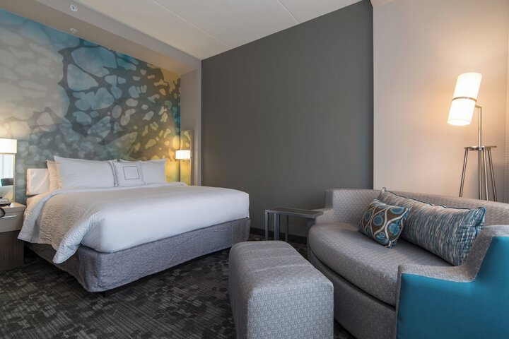 Room 19 of 44