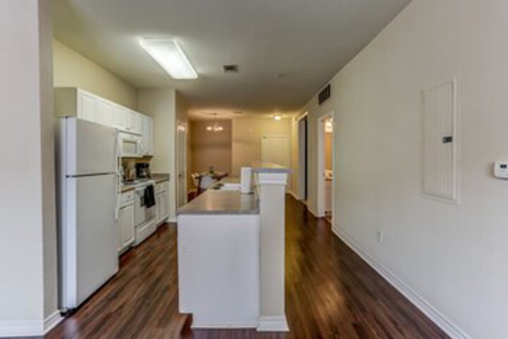 Apts at 41st by NamaStay