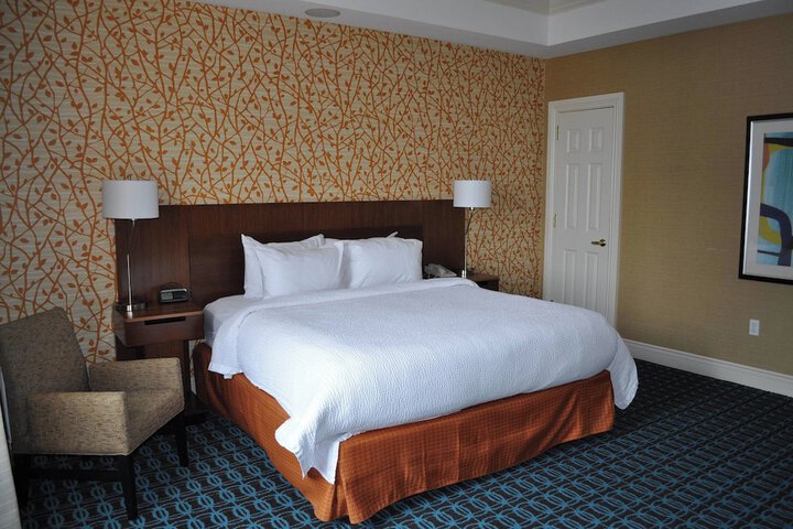 Room 20 of 35