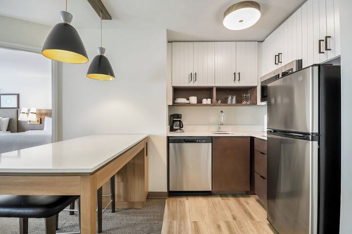 Staybridge Suites Toledo - Maumee by IHG