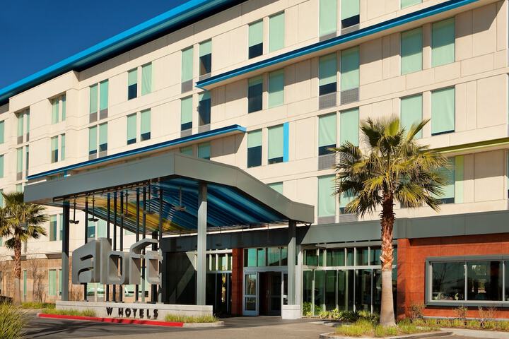 Hotel 2 of 25