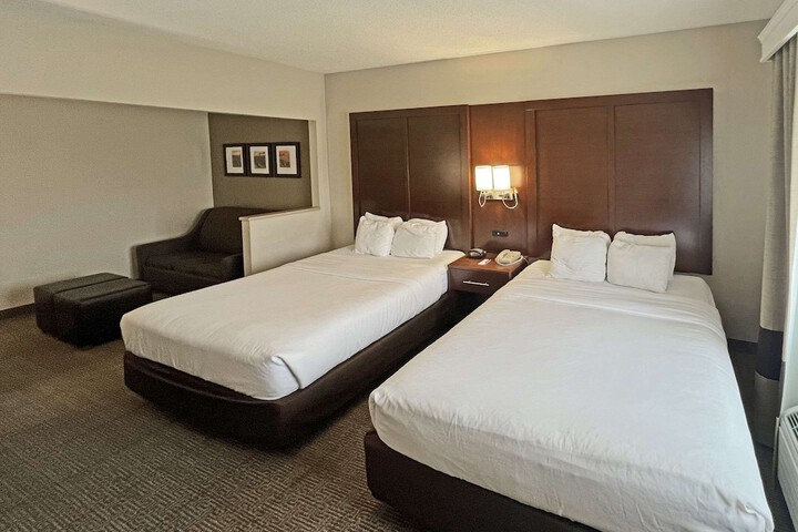Room 21 of 36