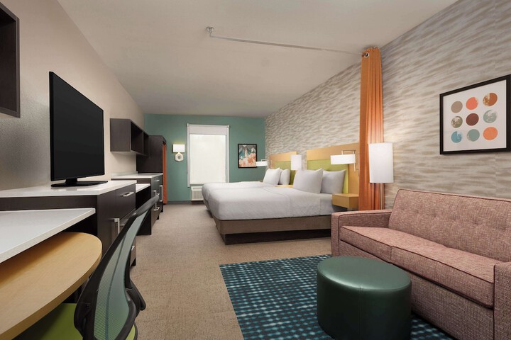 Room 22 of 46