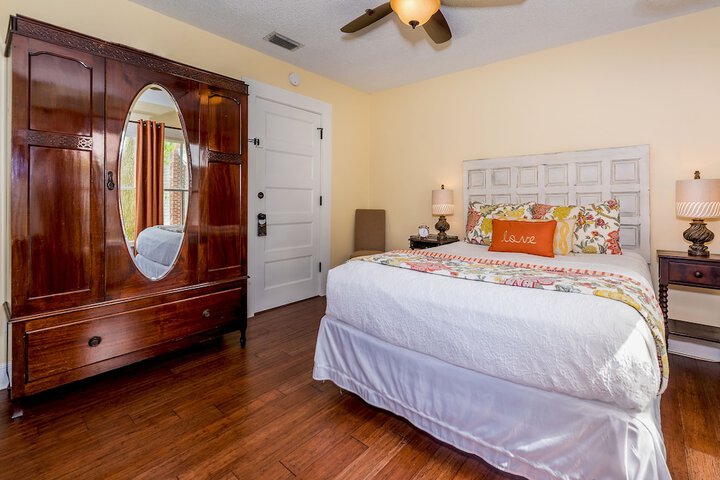 Room 16 of 58