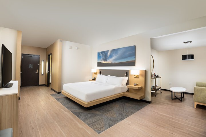 Room 22 of 63